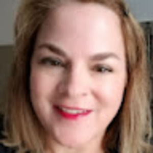 Meet your Posher, Lisa brake